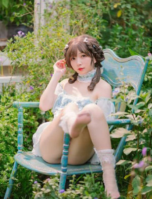 无风絮自飞
