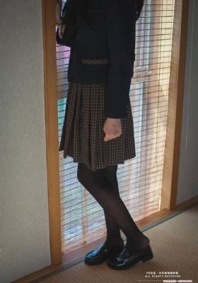 泡菜爱上小龙虾